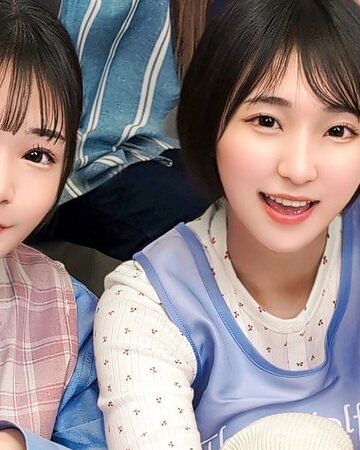 沖奈さくら・糸井瑠花❤仕事終わりの保育士たちと乱交SEX！仕事柄なかなかお目にかかれない裸体に興奮を抑えきれずハチャメチャにヤリまくって最後は中出しフィニッシュしてしまうっ！【りた/ゆみ/さくら/るか】Verさくら＆るか｜バック
